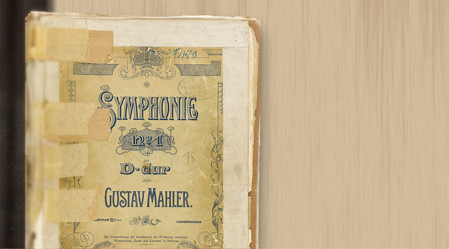 Photo of the cover page of the score to Mahler's First Symphony.